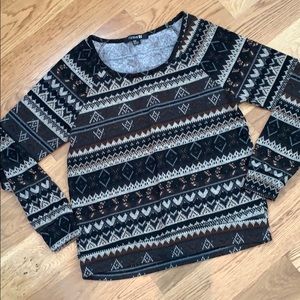Forever 21 super soft sweater print top